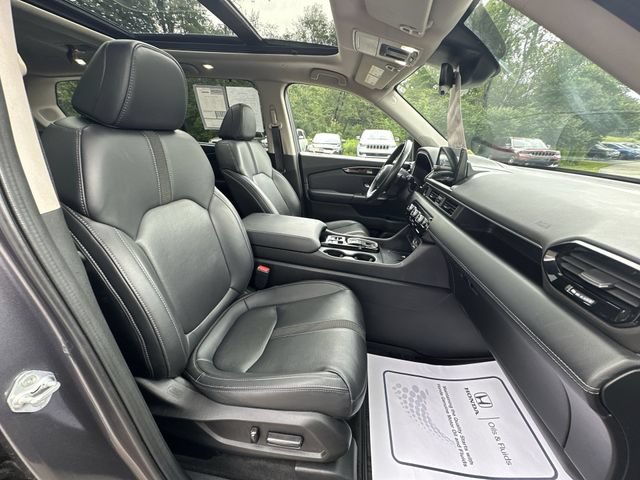 Used 2023 Honda Pilot Touring image 29
