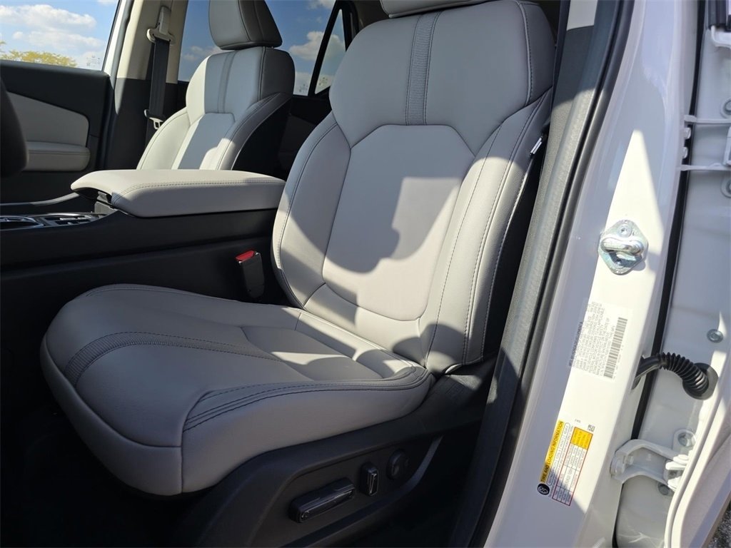 New 2025 Honda Pilot Touring image 26