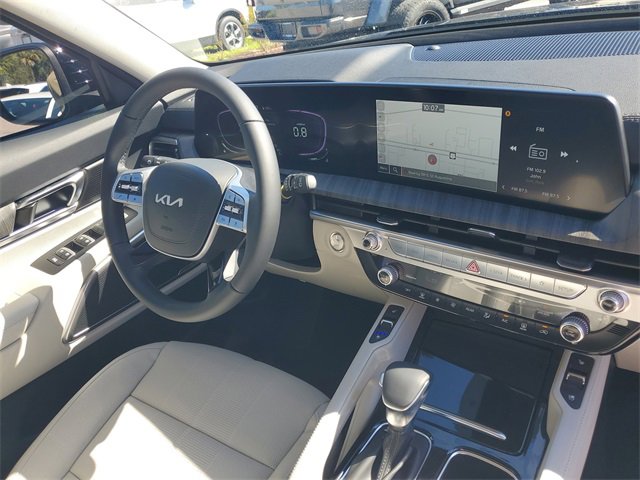 New 2025 Kia Telluride EX w/ EX Captain's Chair Package image 8