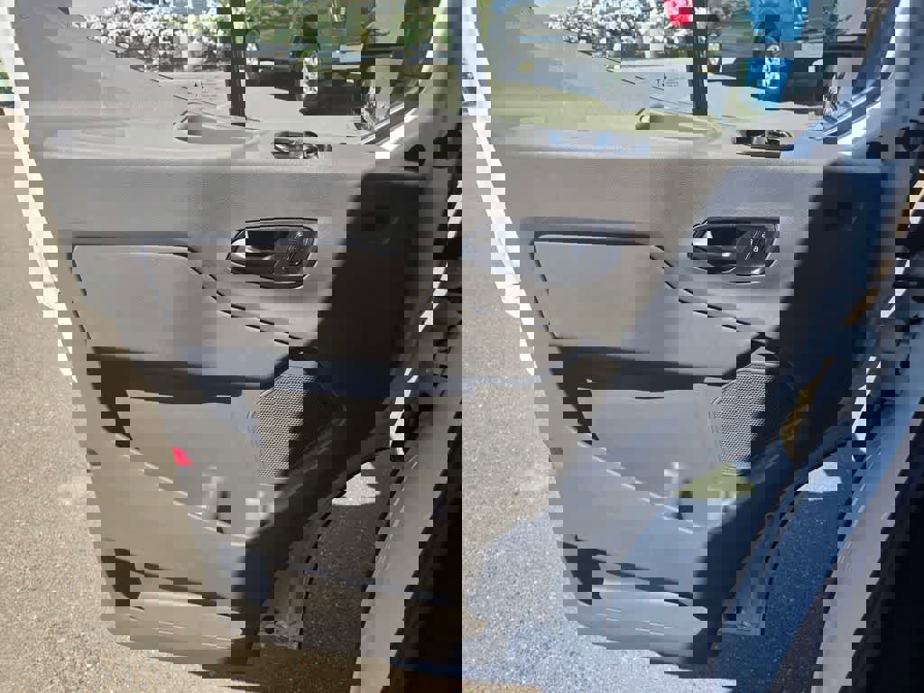 Used 2024 Ford Transit 350 XLT image 19