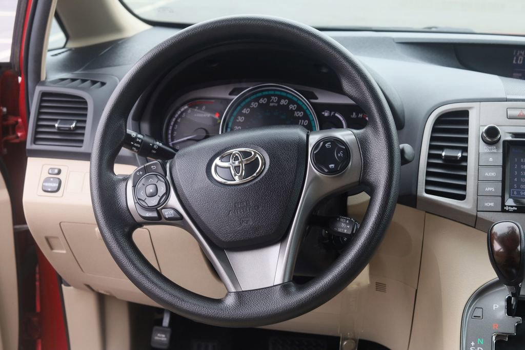 Used 2015 Toyota Venza LE AWD/4WD image 28