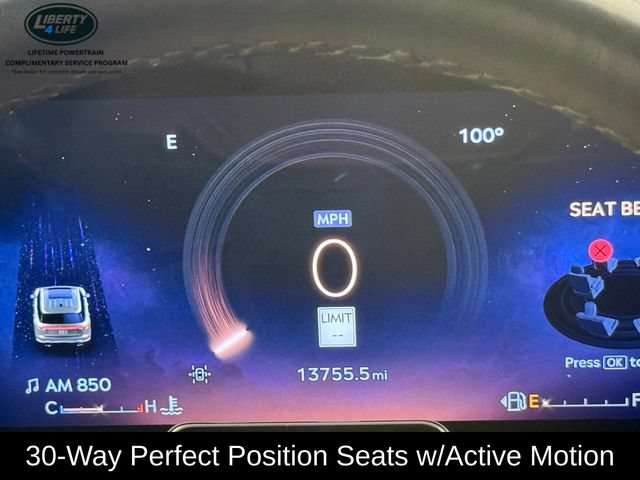 Used 2025 Lincoln Aviator Reserve w/ Equipment Group 201A AWD/4WD image 30
