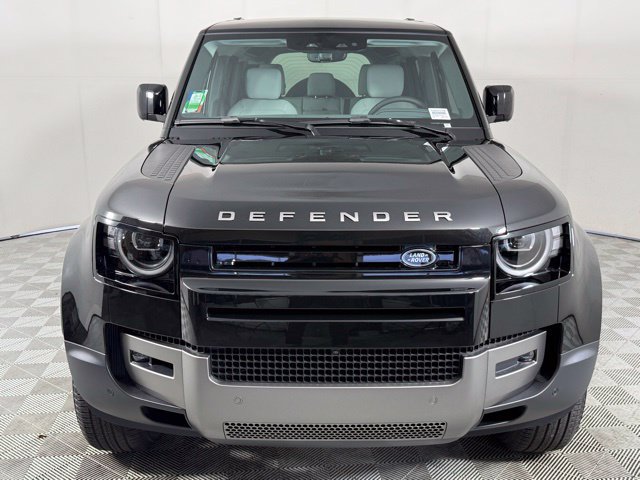 New 2026 Land Rover Defender 110 S AWD/4WD image 9