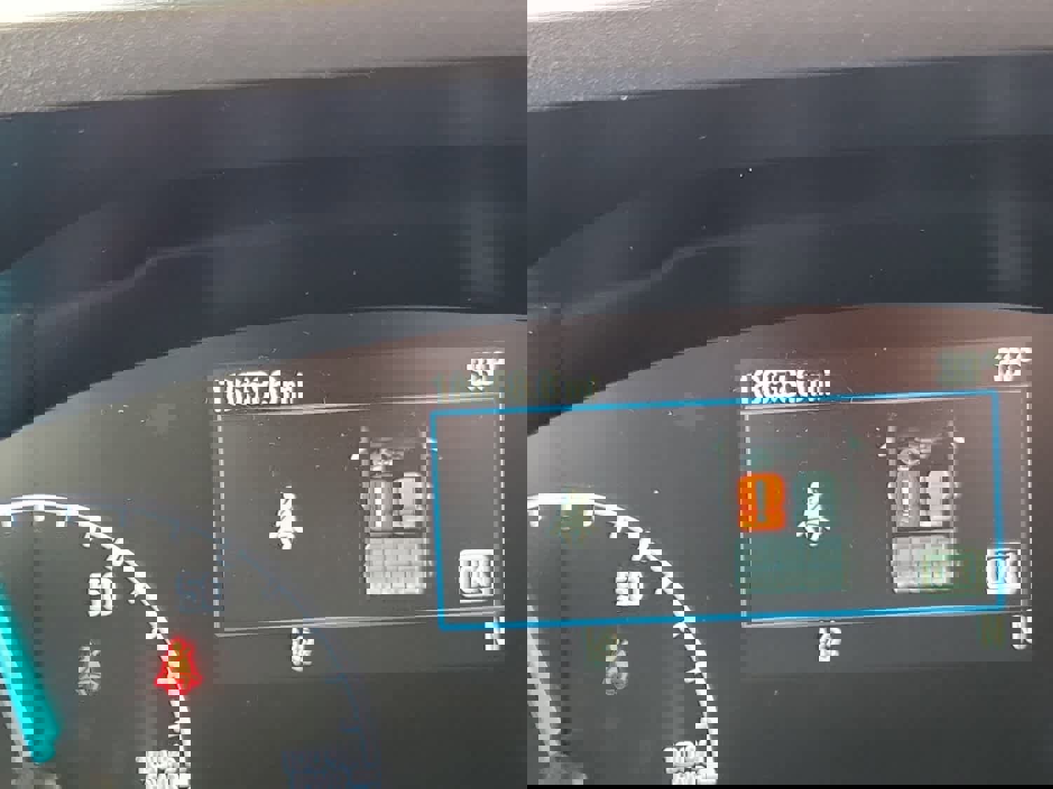 Used 2023 Ford Maverick XLT image 16