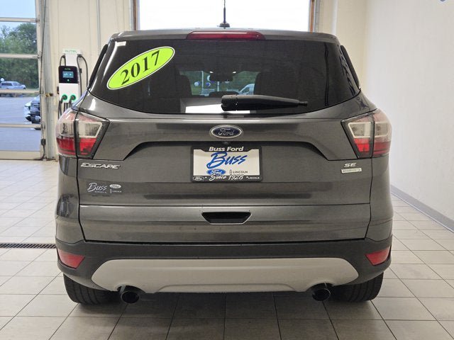 Used 2017 Ford Escape SE FWD image 10