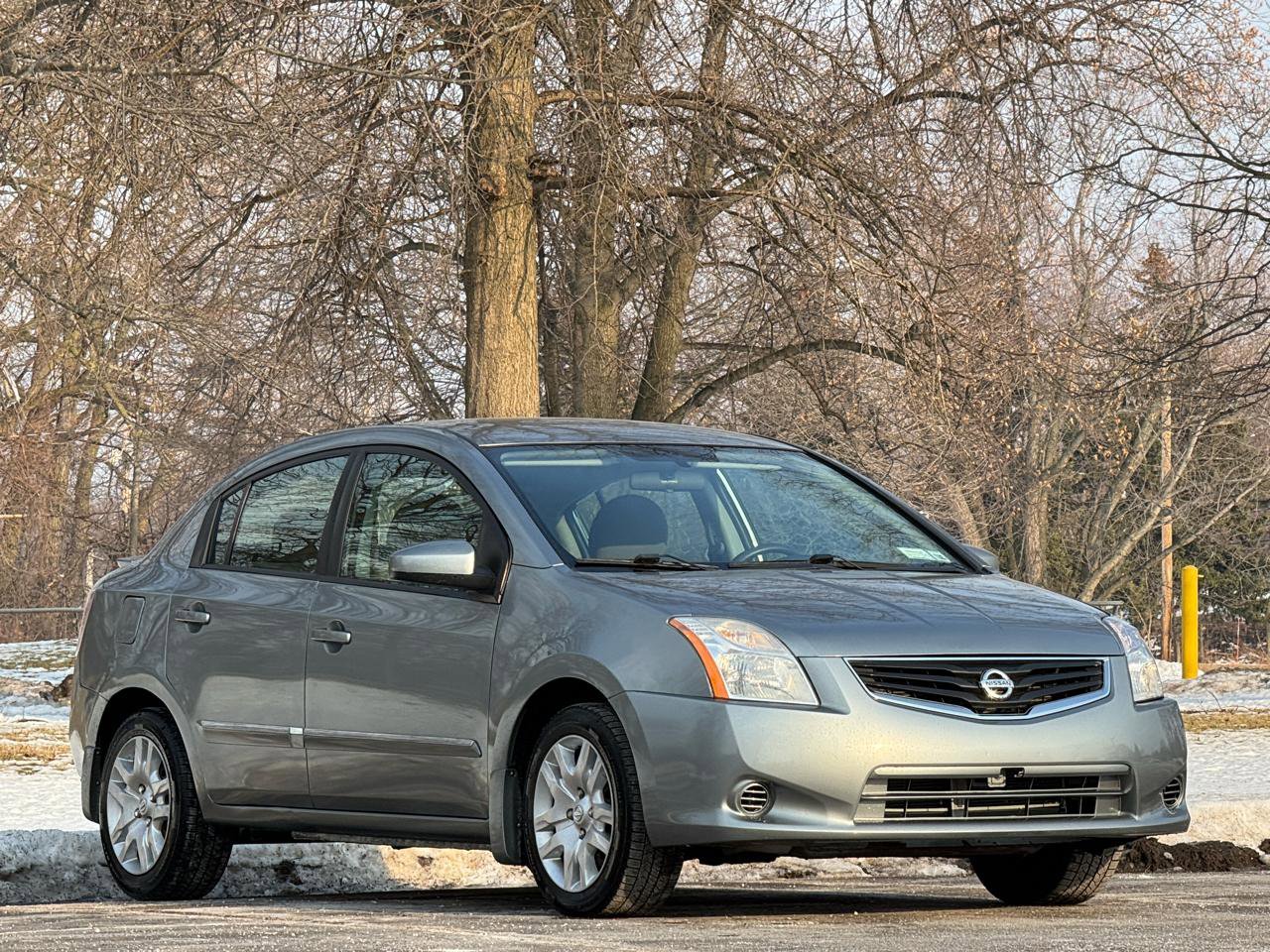 Used 2012 Nissan Sentra 2.0 S FWD image 3