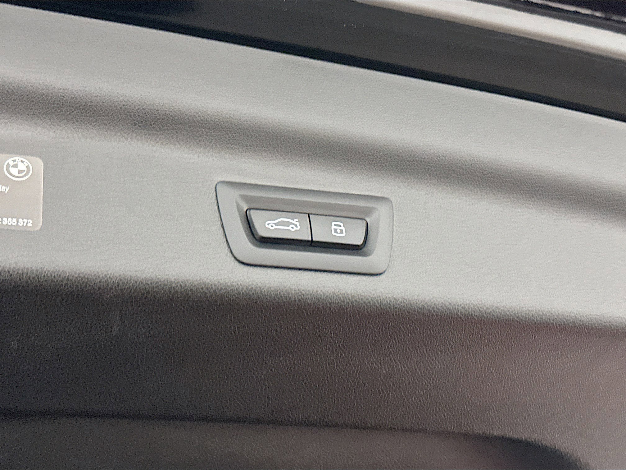 Used 2025 BMW X1 xDrive28i AWD/4WD image 32