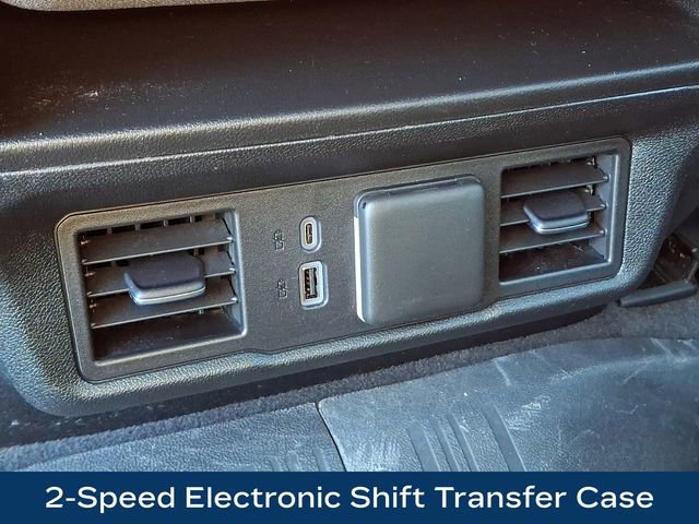 Used 2024 GMC Sierra 2500 SLE w/ SLE Convenience Package image 23