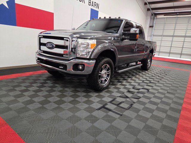 Used 2015 Ford F250 XLT w/ XLT Premium Package AWD/4WD image 3