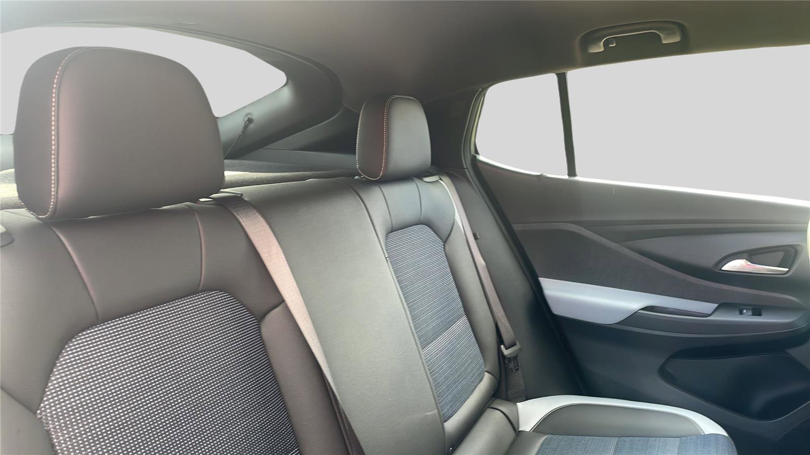 New 2026 Buick Envista Preferred w/ Convenience I Package image 19