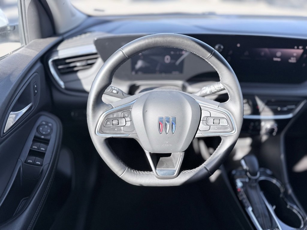 Used 2024 Buick Encore GX Sport Touring image 13