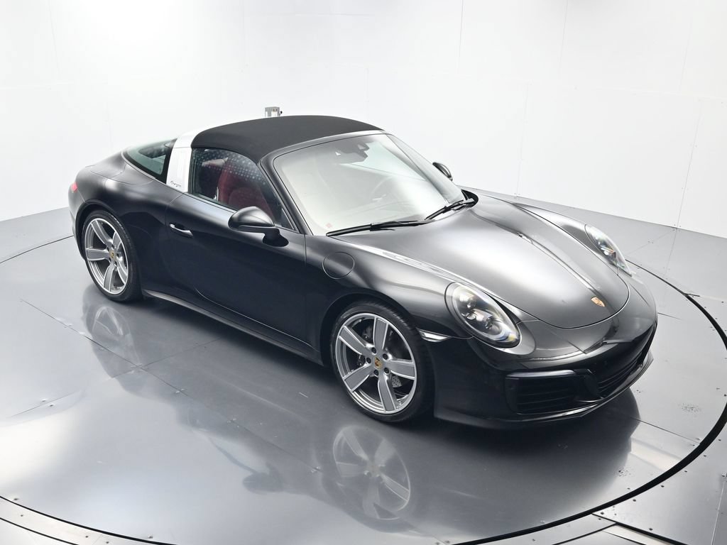 Certified 2019 Porsche 911 Targa 4 AWD/4WD image 42