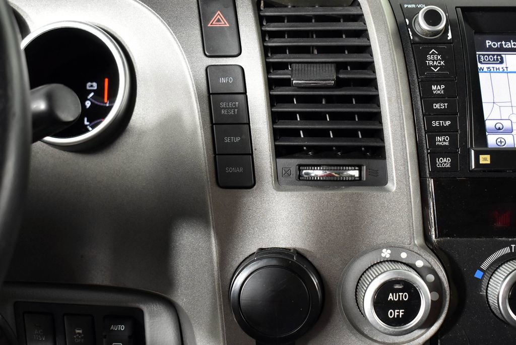 Used 2010 Toyota Sequoia Platinum image 41