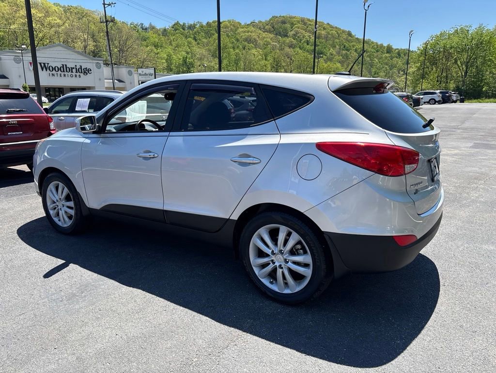 Used 2013 Hyundai Tucson Limited w/ Premium Pkg AWD/4WD image 3