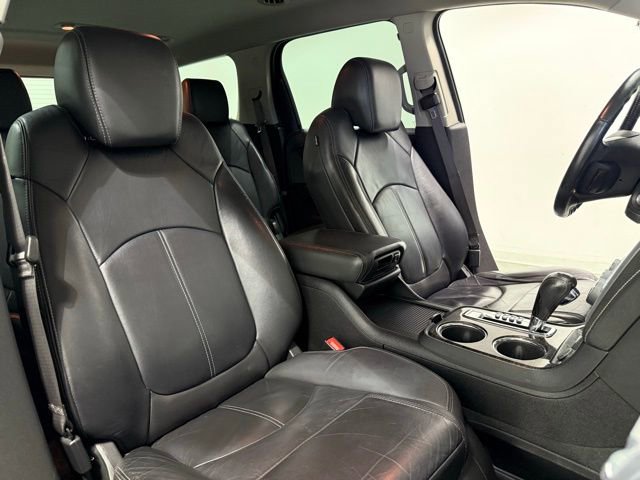 Used 2015 GMC Acadia SLT image 31