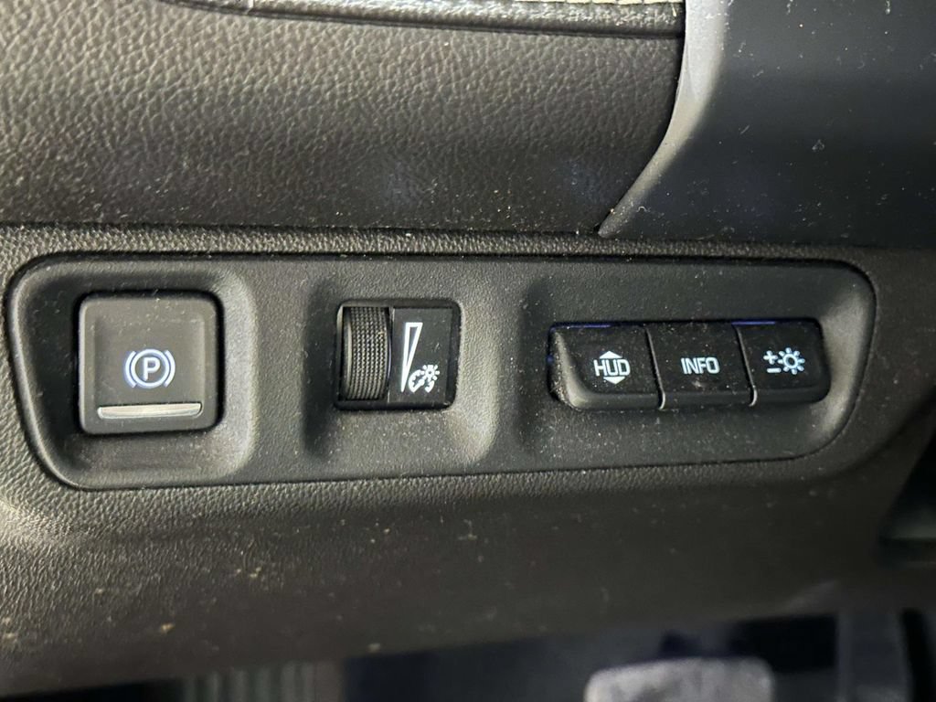 Used 2022 GMC Acadia Denali w/ Denali Technology Package AWD/4WD image 26