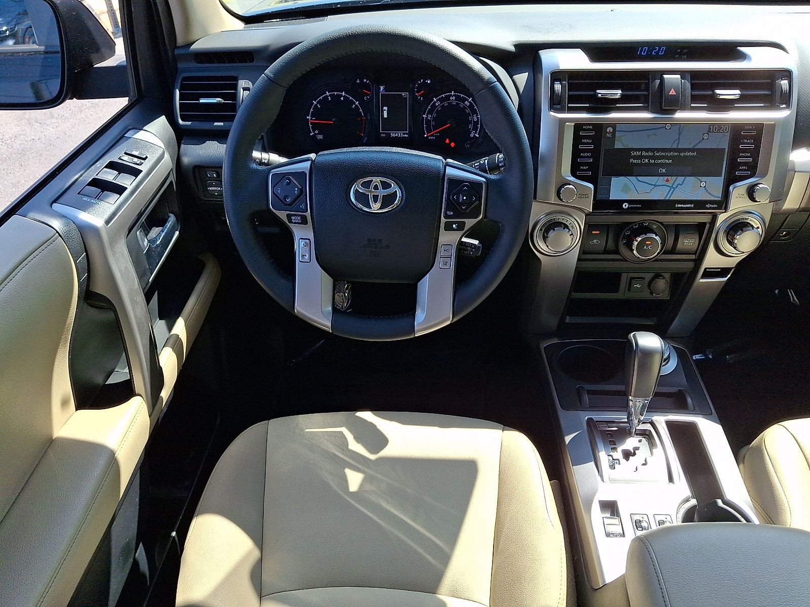 Used 2020 Toyota 4Runner SR5 Premium w/ Moonroof Package AWD/4WD image 10