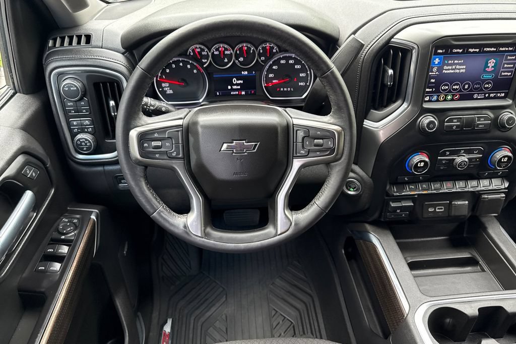 Used 2021 Chevrolet Silverado 1500 LT Trail Boss w/ Convenience Package II AWD/4WD image 11