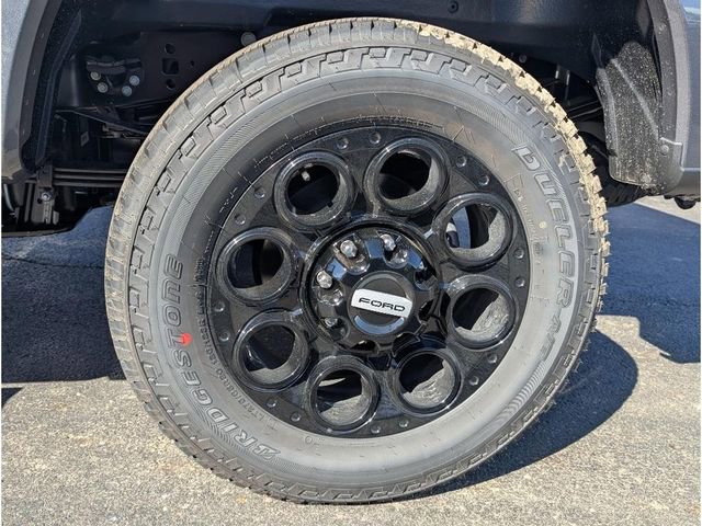 New 2026 Ford F350 Lariat w/ Black Appearance Package image 26