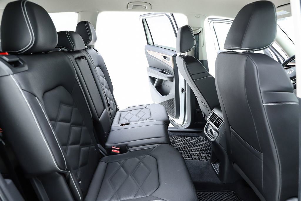 New 2026 Volkswagen Atlas SE image 36