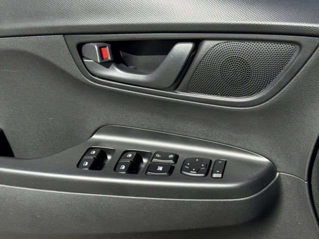 Used 2023 Hyundai Kona SEL FWD image 26