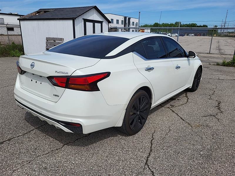 Used 2020 Nissan Altima 2.5 Platinum AWD/4WD image 9