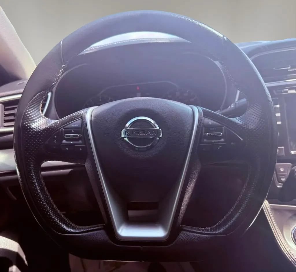 Used 2020 Nissan Maxima 3.5 SV w/ Floor Mat Group FWD image 17