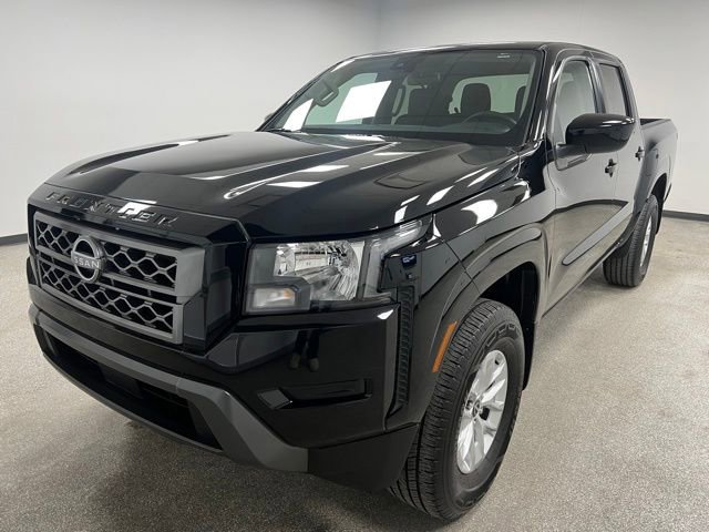 Used 2024 Nissan Frontier SV w/ Technology Package AWD/4WD image 4