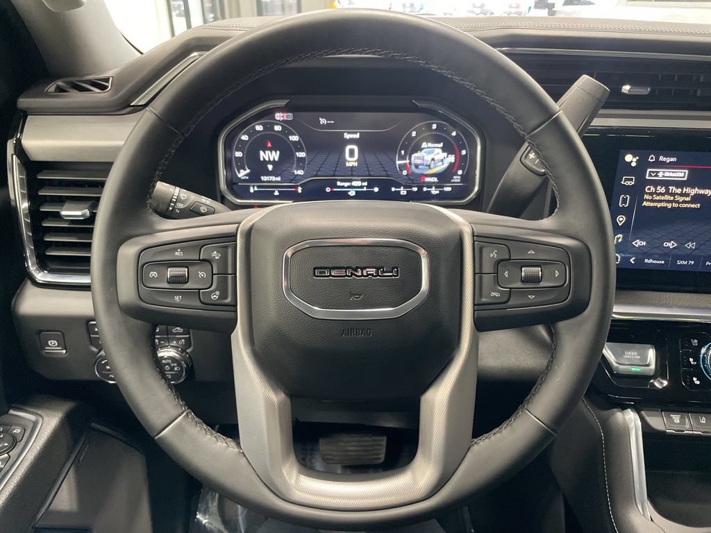 Used 2024 GMC Sierra 3500 Denali AWD/4WD image 43