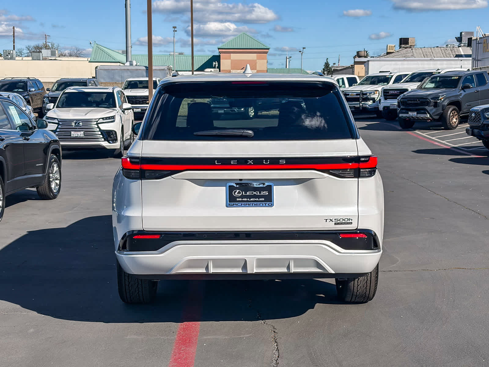 New 2026 Lexus TX 500h AWD image 3