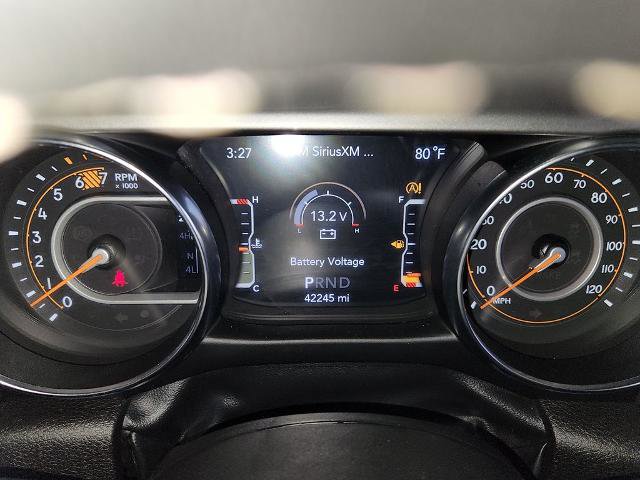Used 2023 Jeep Wrangler Unlimited Sahara w/ LED Lighting Group AWD/4WD image 27