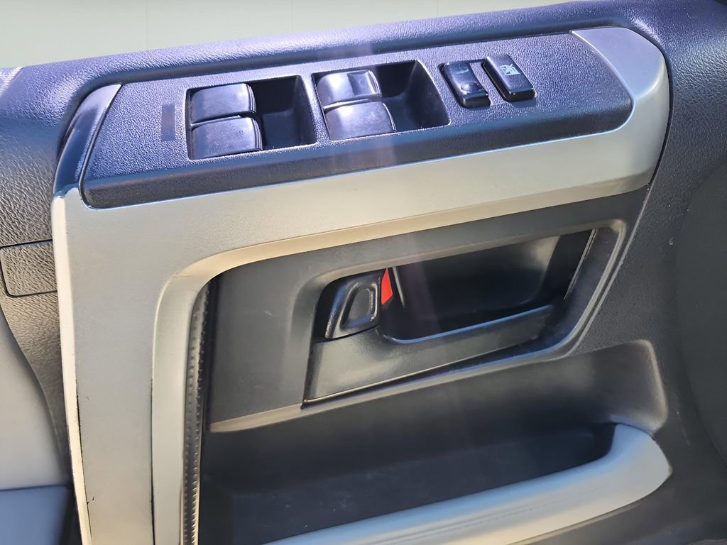 Used 2011 Toyota 4Runner SR5 w/ Premium Pkg w/Leather image 19