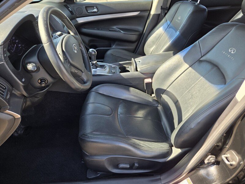 Used 2012 INFINITI G37 Journey w/ Premium Pkg RWD image 11