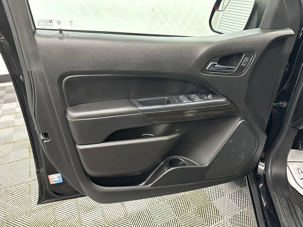 Used 2019 GMC Canyon SLE RWD image 10