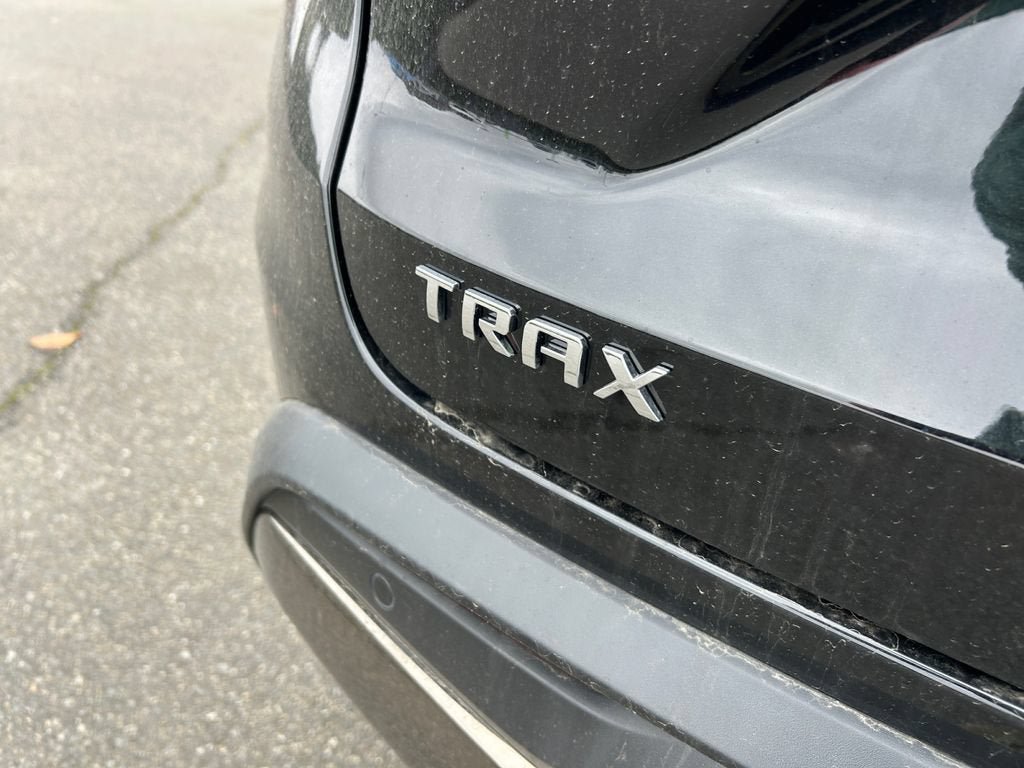 New 2026 Chevrolet Trax ACTIV w/ Sunroof Package FWD image 32