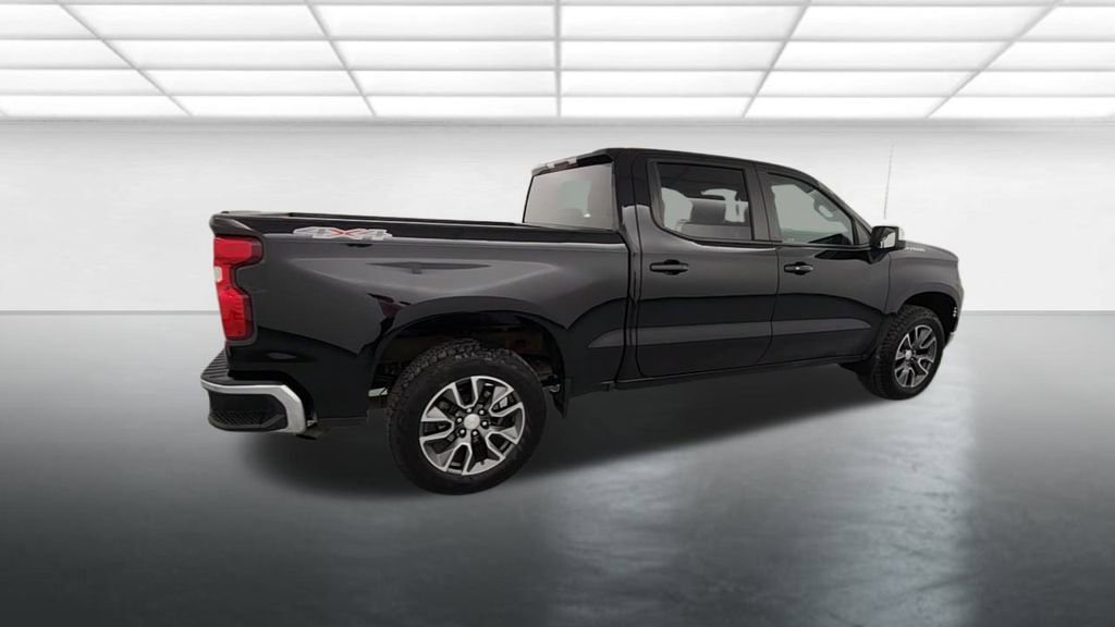 Used 2022 Chevrolet Silverado 1500 LT image 8