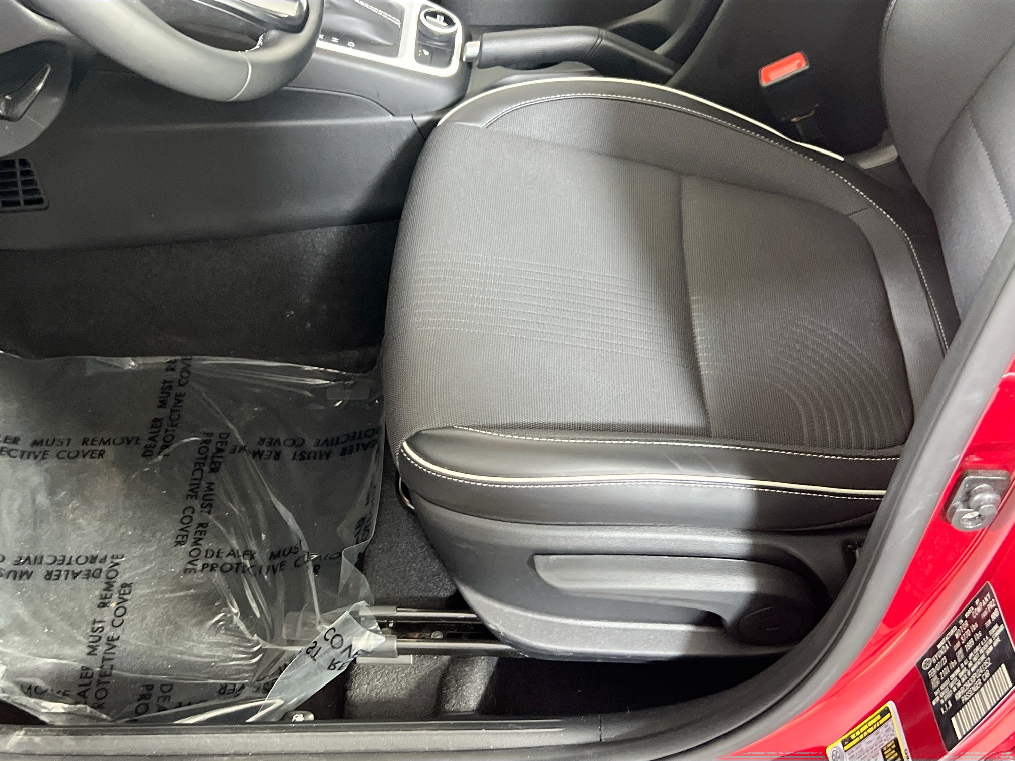 Used 2023 Hyundai Venue Limited FWD image 19