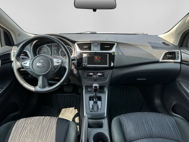 Used 2019 Nissan Sentra SV FWD image 17