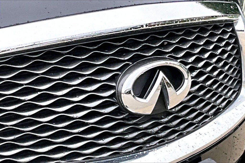 Used 2019 INFINITI QX60 Pure AWD/4WD image 11