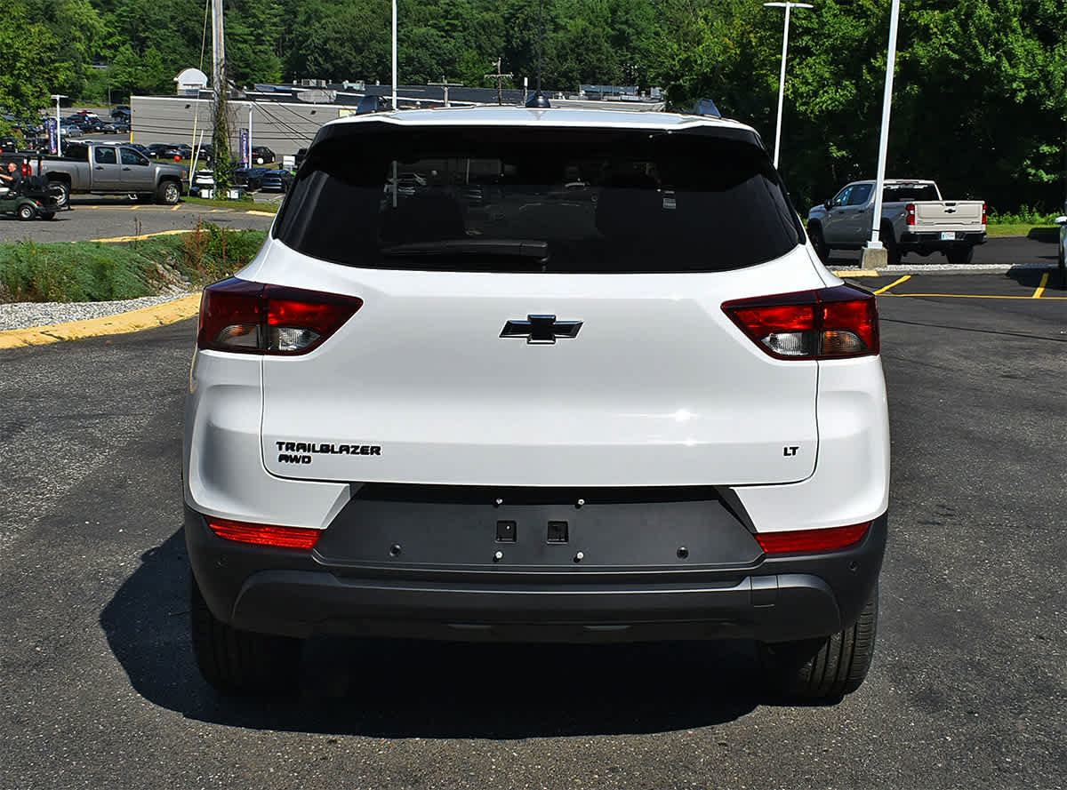 New 2026 Chevrolet TrailBlazer LT w/ Convenience Package AWD/4WD image 7