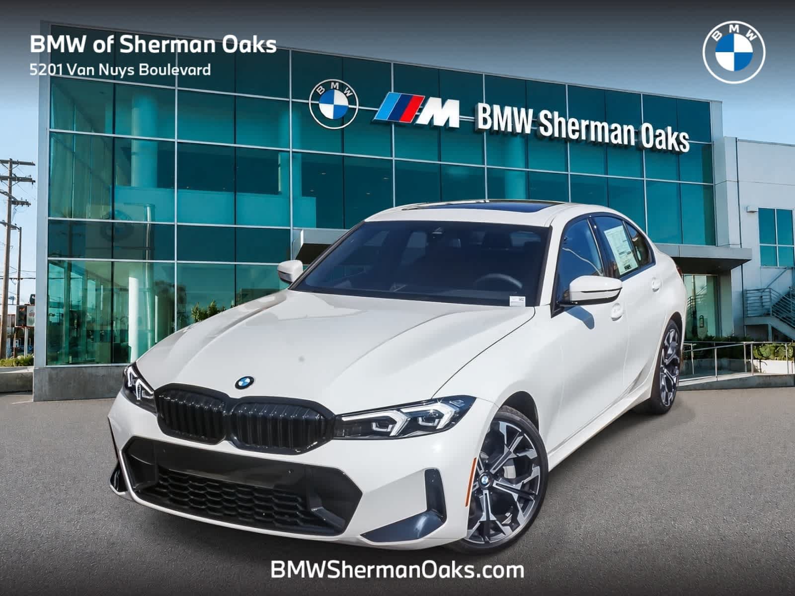 New 2026 BMW 330i Sedan w/ M Sport Package