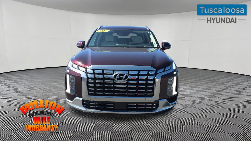 Used 2024 Hyundai Palisade Calligraphy AWD/4WD image 2