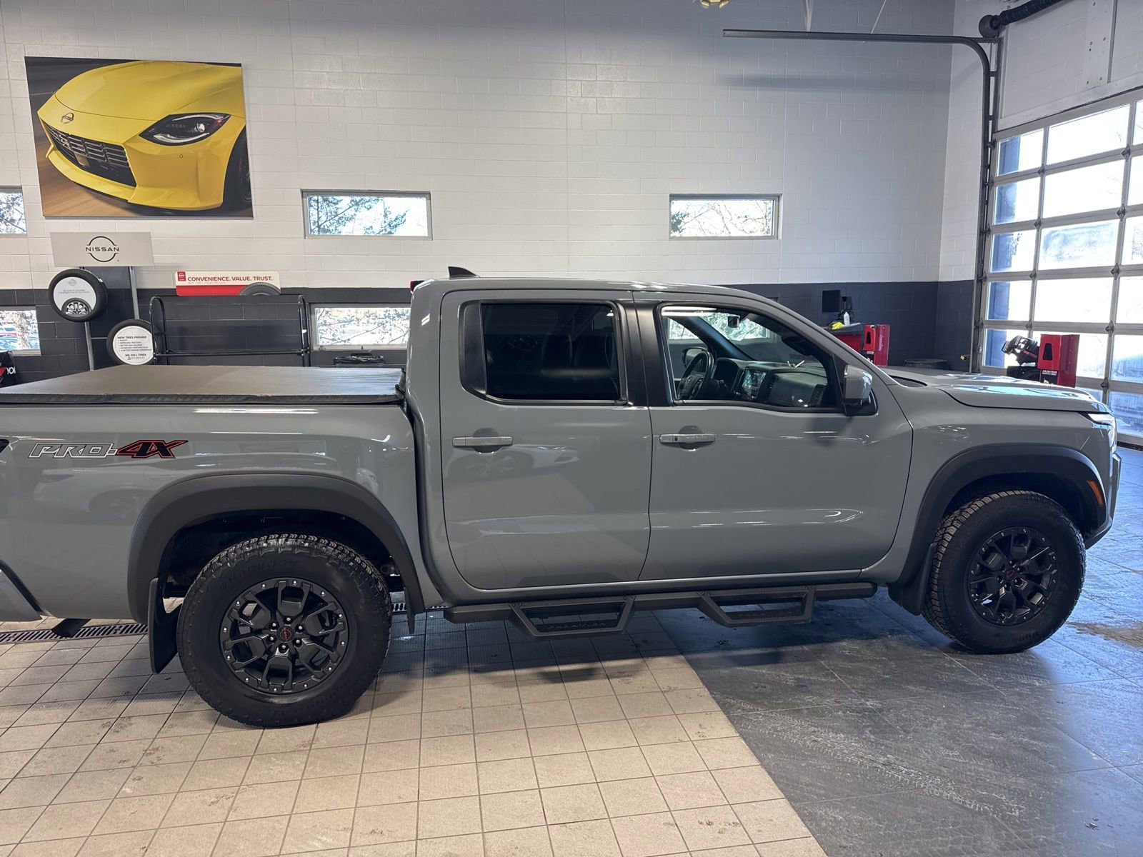 Certified 2023 Nissan Frontier PRO-4X w/ Pro-4X Premium Package image 15