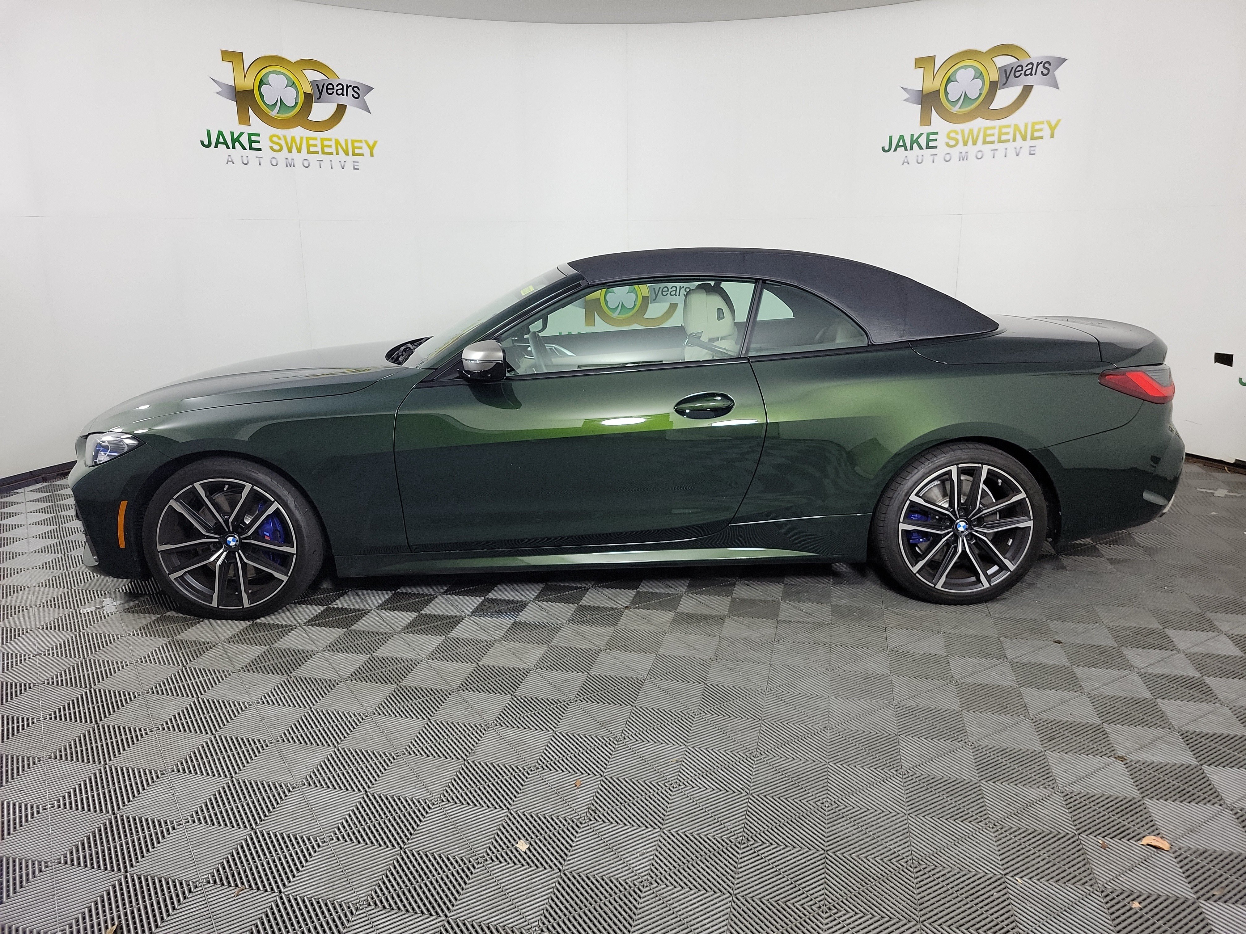 Used 2024 BMW 440i xDrive Convertible AWD/4WD image 2