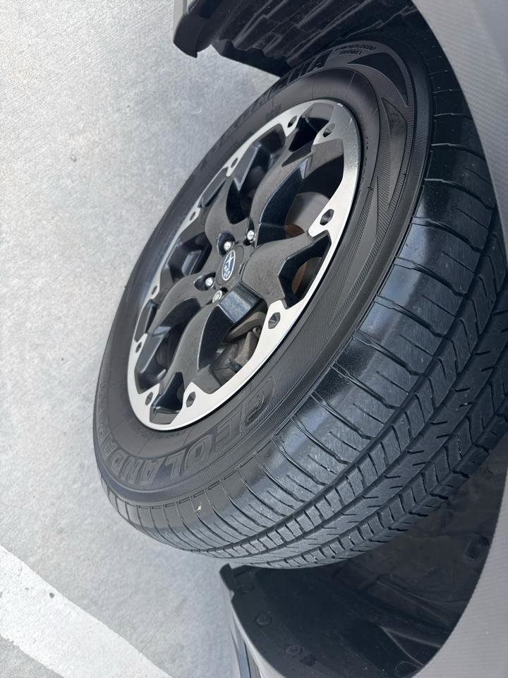 Used 2021 Subaru Crosstrek 2.0i Premium w/ Popular Package #3 image 2