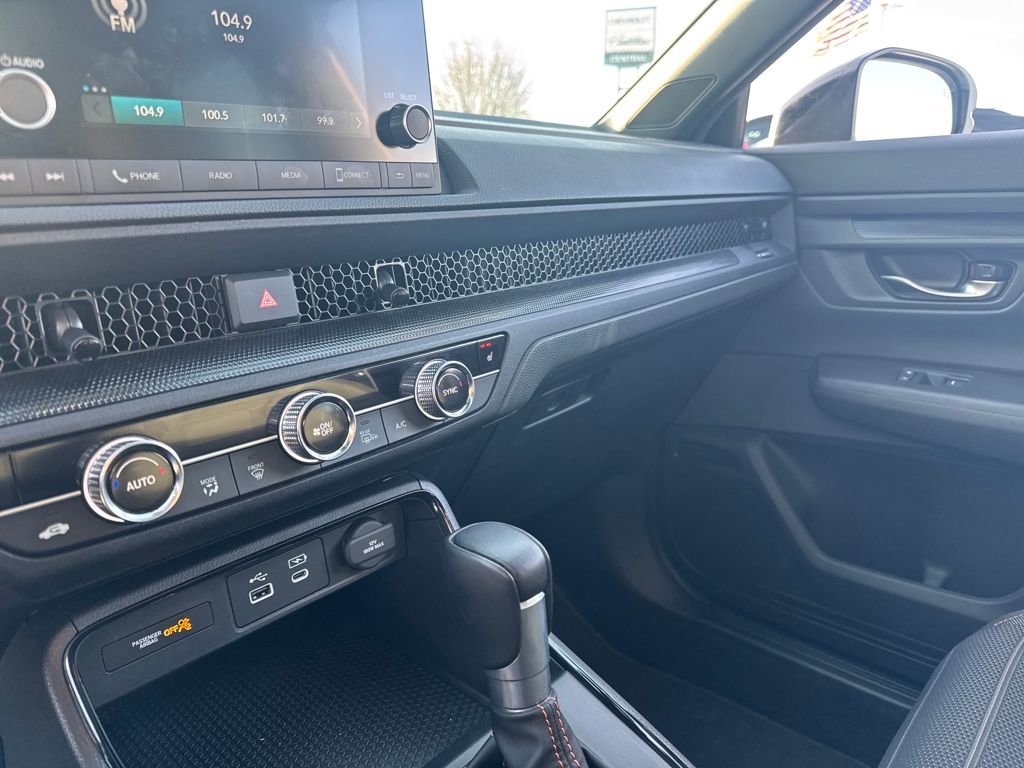 Used 2025 Honda CR-V Sport image 23