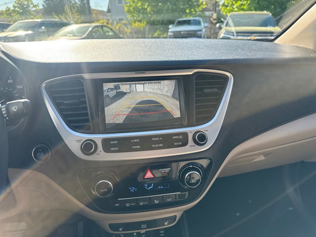 Used 2021 Hyundai Accent Limited FWD image 27