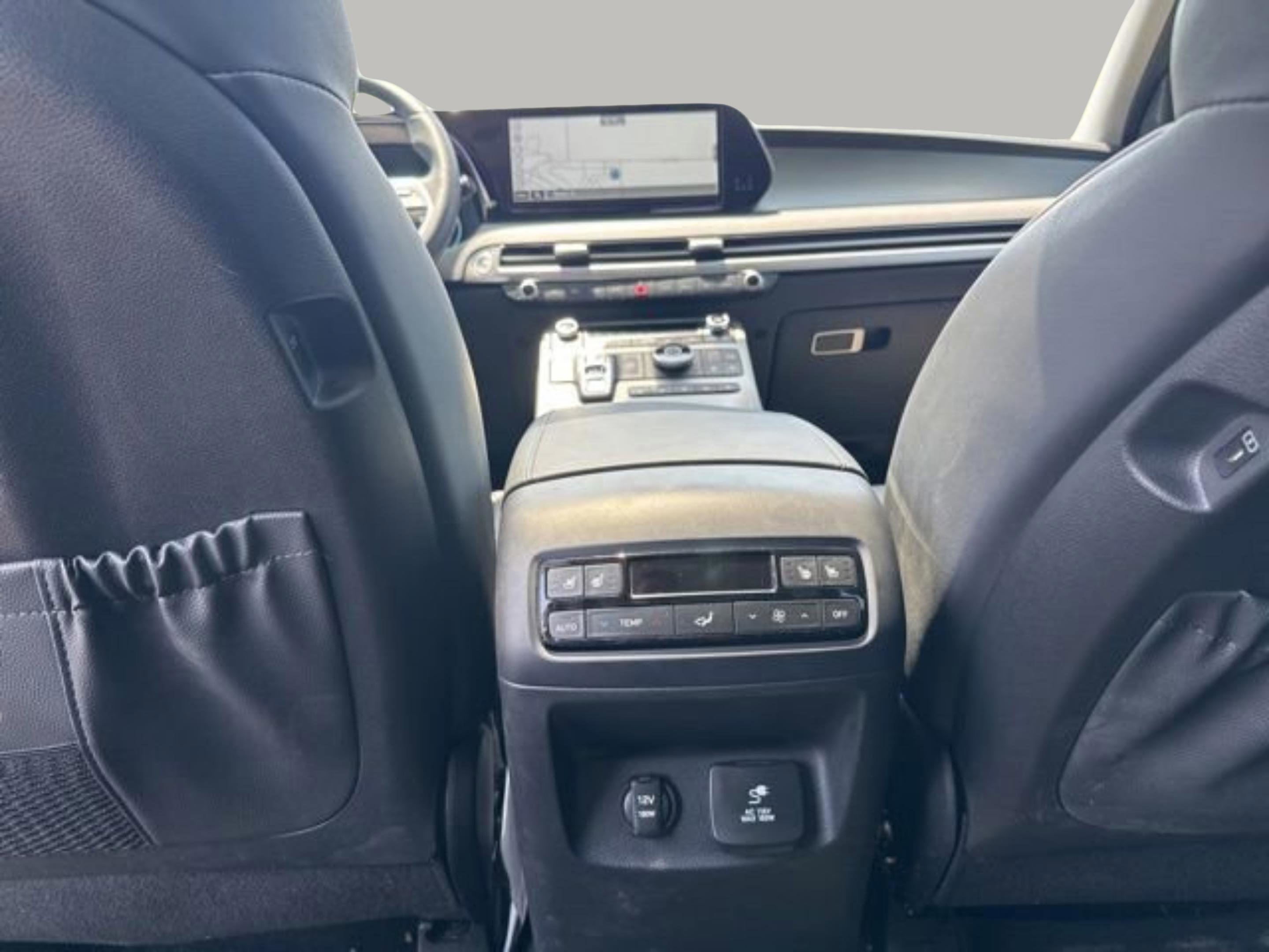 Used 2025 Hyundai Palisade SEL FWD image 28