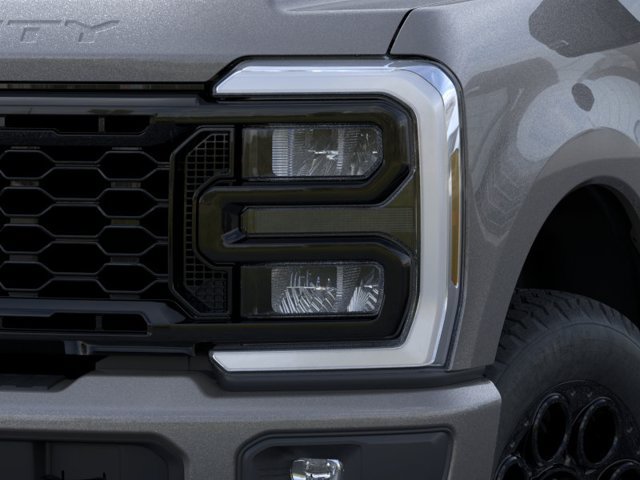 New 2026 Ford F250 XLT w/ XLT Premium Package AWD/4WD image 18