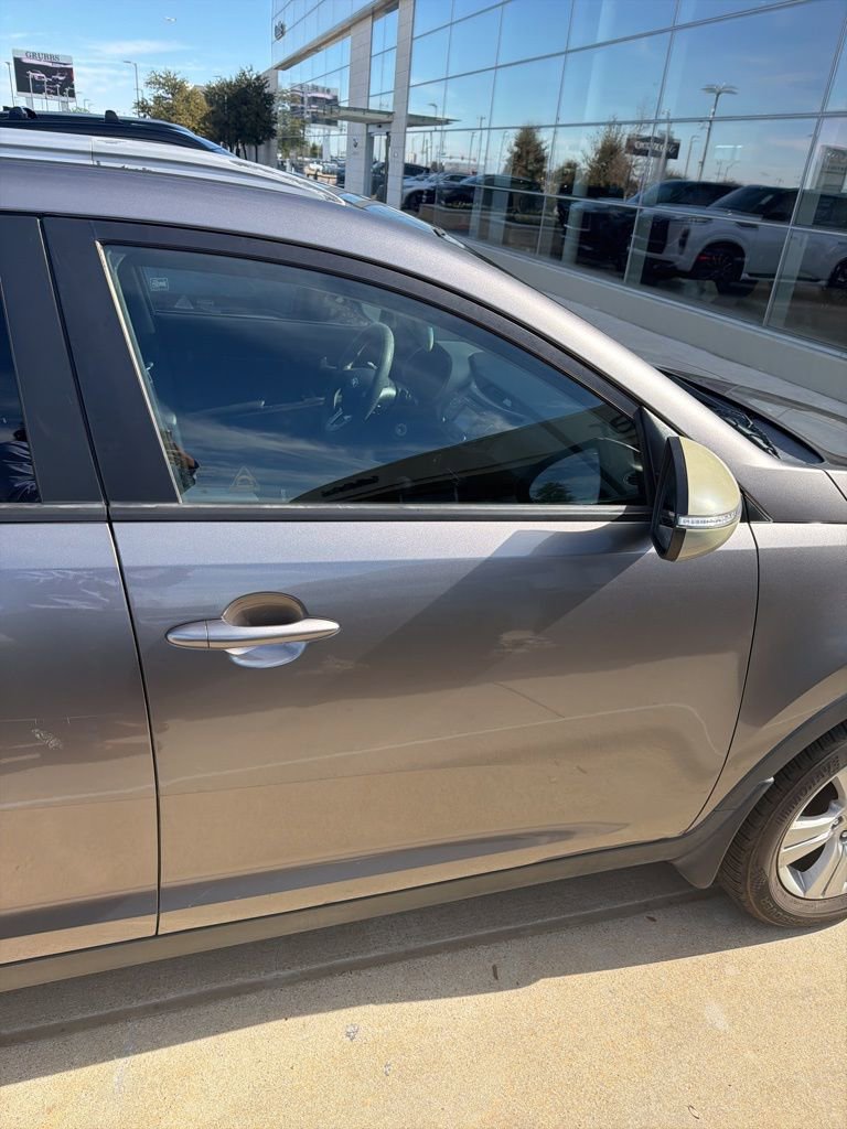 Used 2013 Kia Sportage LX w/ Convenience Pkg image 9